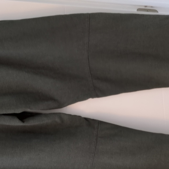 UO BDG Men's Relaxed fit Bowed Sweatpants Barely Green Athleasure Cozy Cabin L - Picture 6 of 10